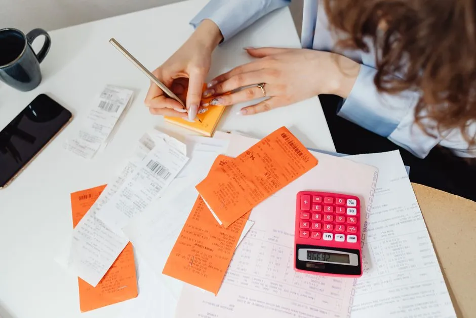 EOB vs Medical Bill After an Injury: Compare Records
